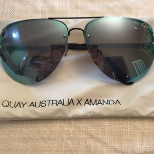 Quay Australia x Amanda Sunglasses